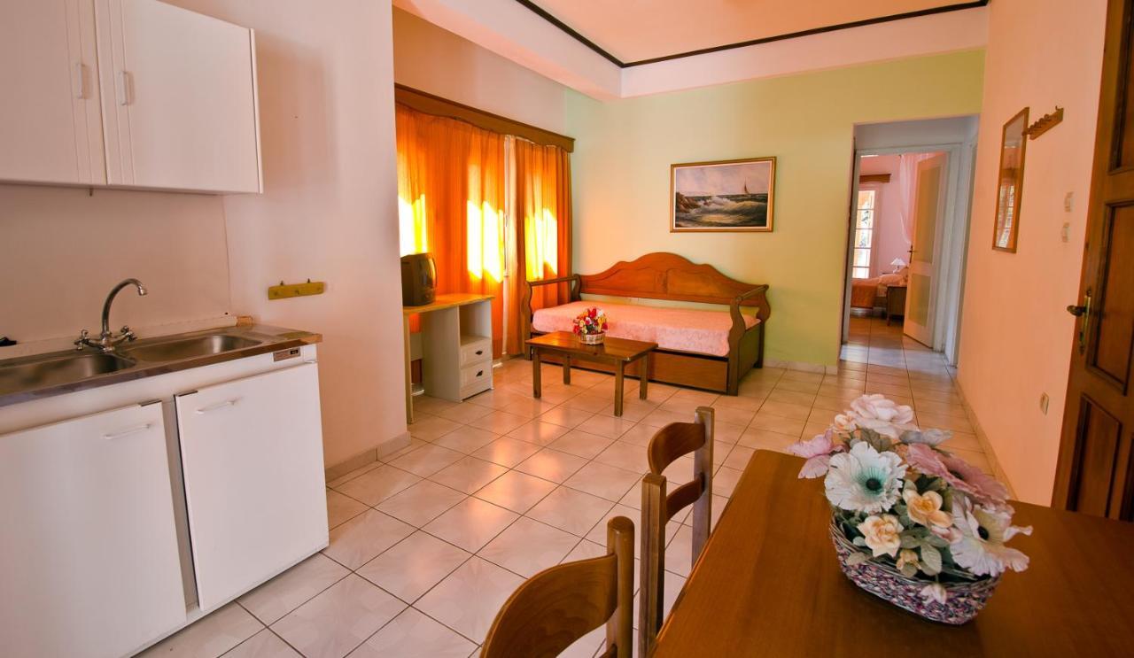 Zaneta Hotel & Apartments Neo Klima Extérieur photo
