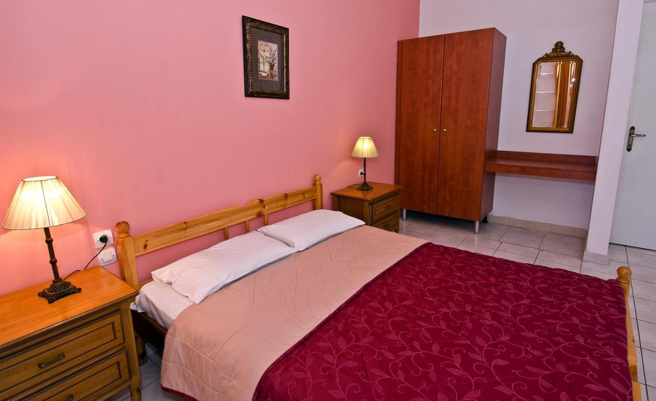 Zaneta Hotel & Apartments Neo Klima Extérieur photo