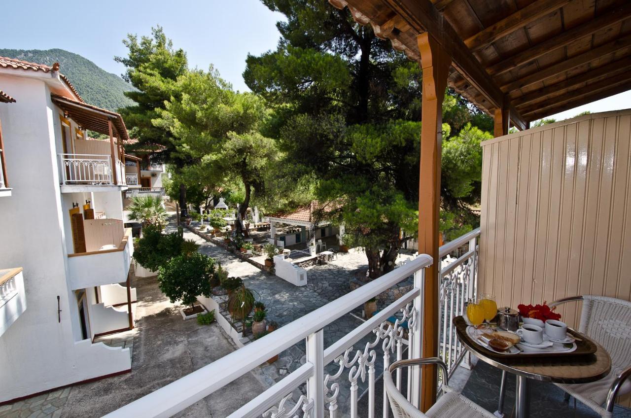 Zaneta Hotel & Apartments Neo Klima Extérieur photo