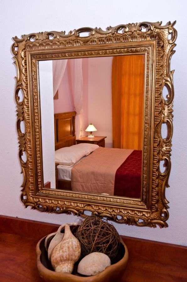 Zaneta Hotel & Apartments Neo Klima Extérieur photo