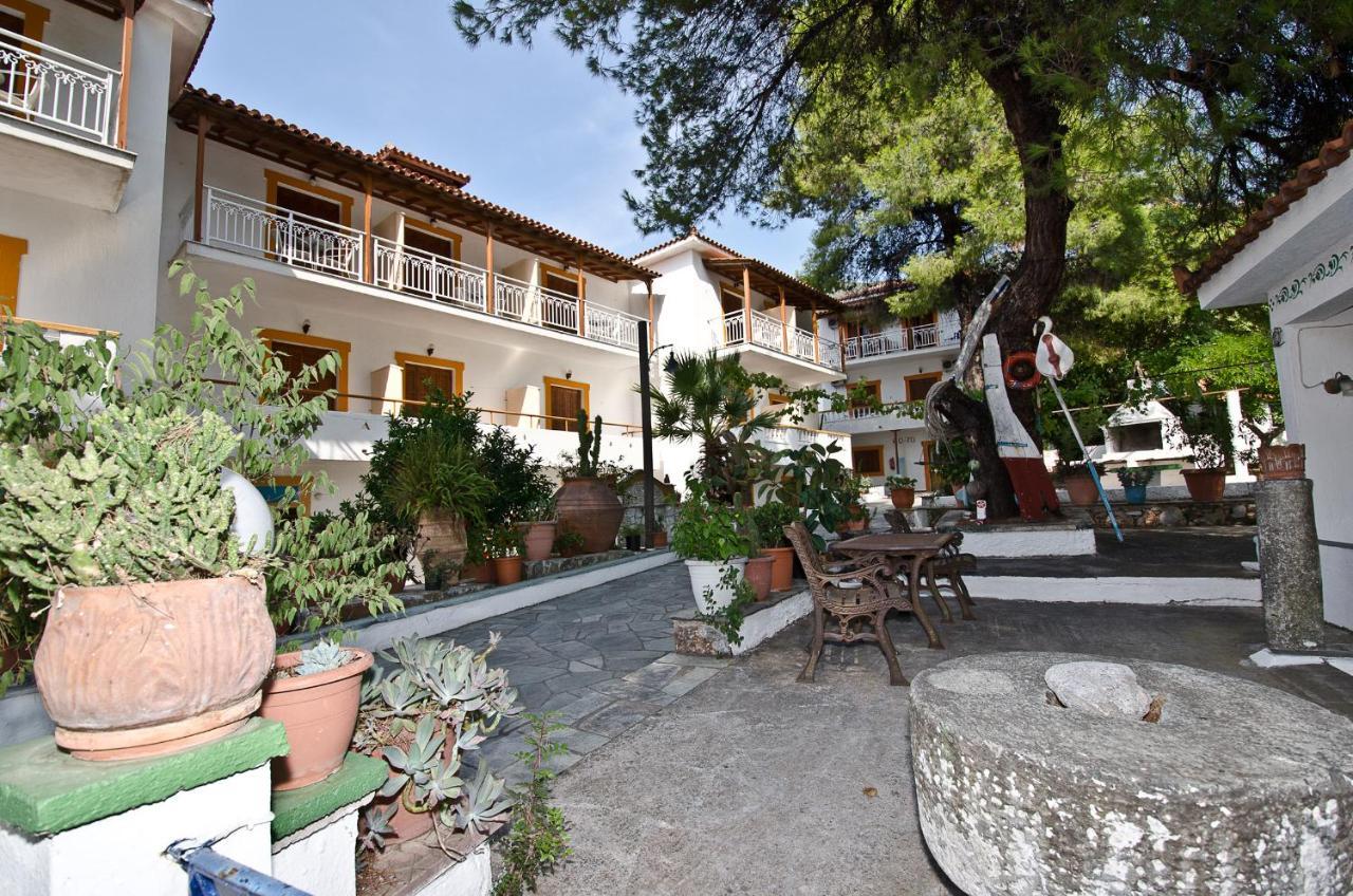 Zaneta Hotel & Apartments Neo Klima Extérieur photo