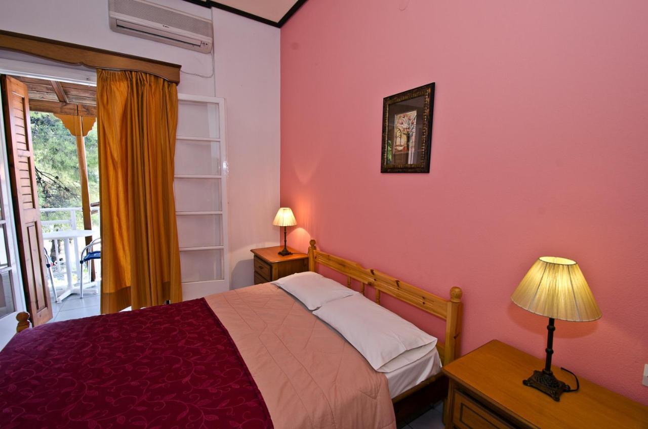 Zaneta Hotel & Apartments Neo Klima Extérieur photo